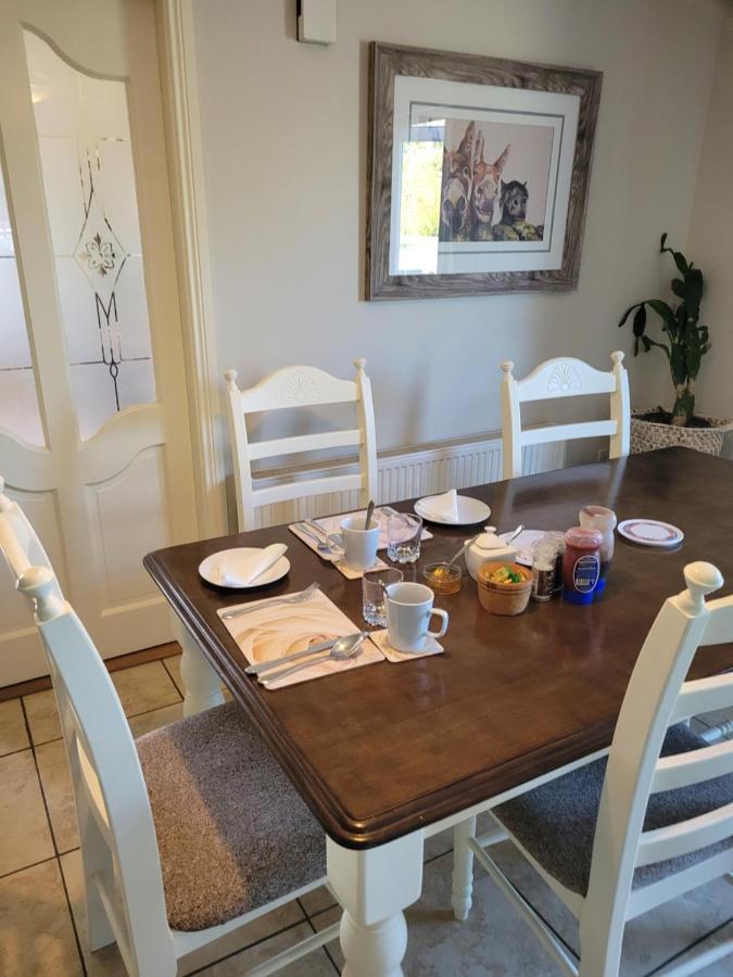 Kilcogy Nellies Cottage B&B מראה חיצוני תמונה